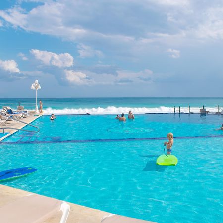 Bsea Cancun Plaza Hotel Kültér fotó