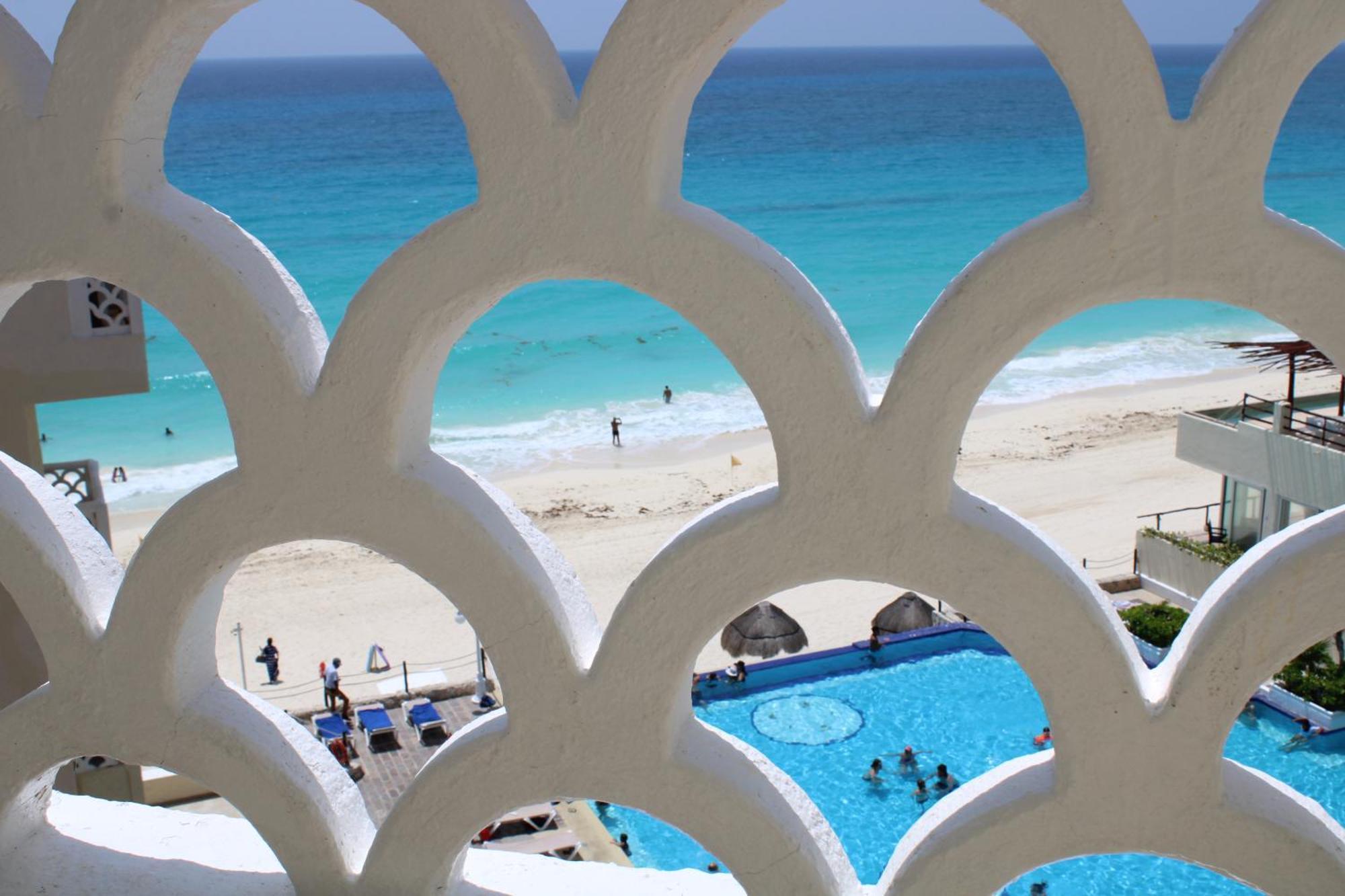 Bsea Cancun Plaza Hotel Kültér fotó