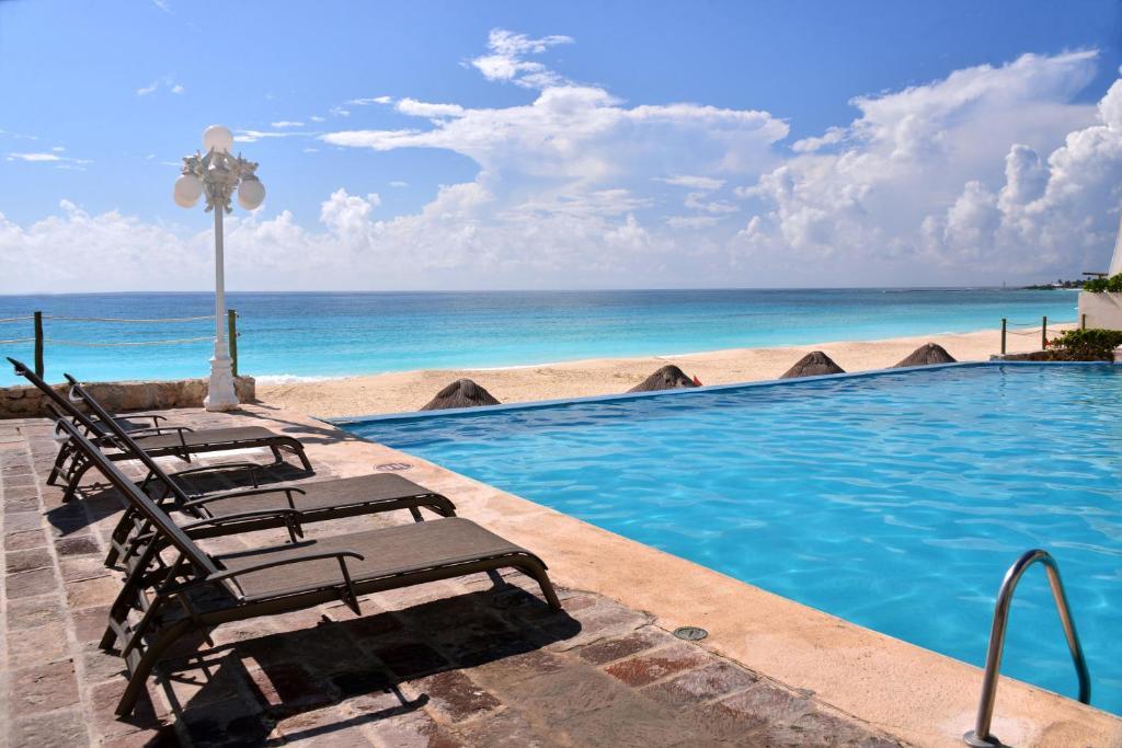 Bsea Cancun Plaza Hotel Kültér fotó